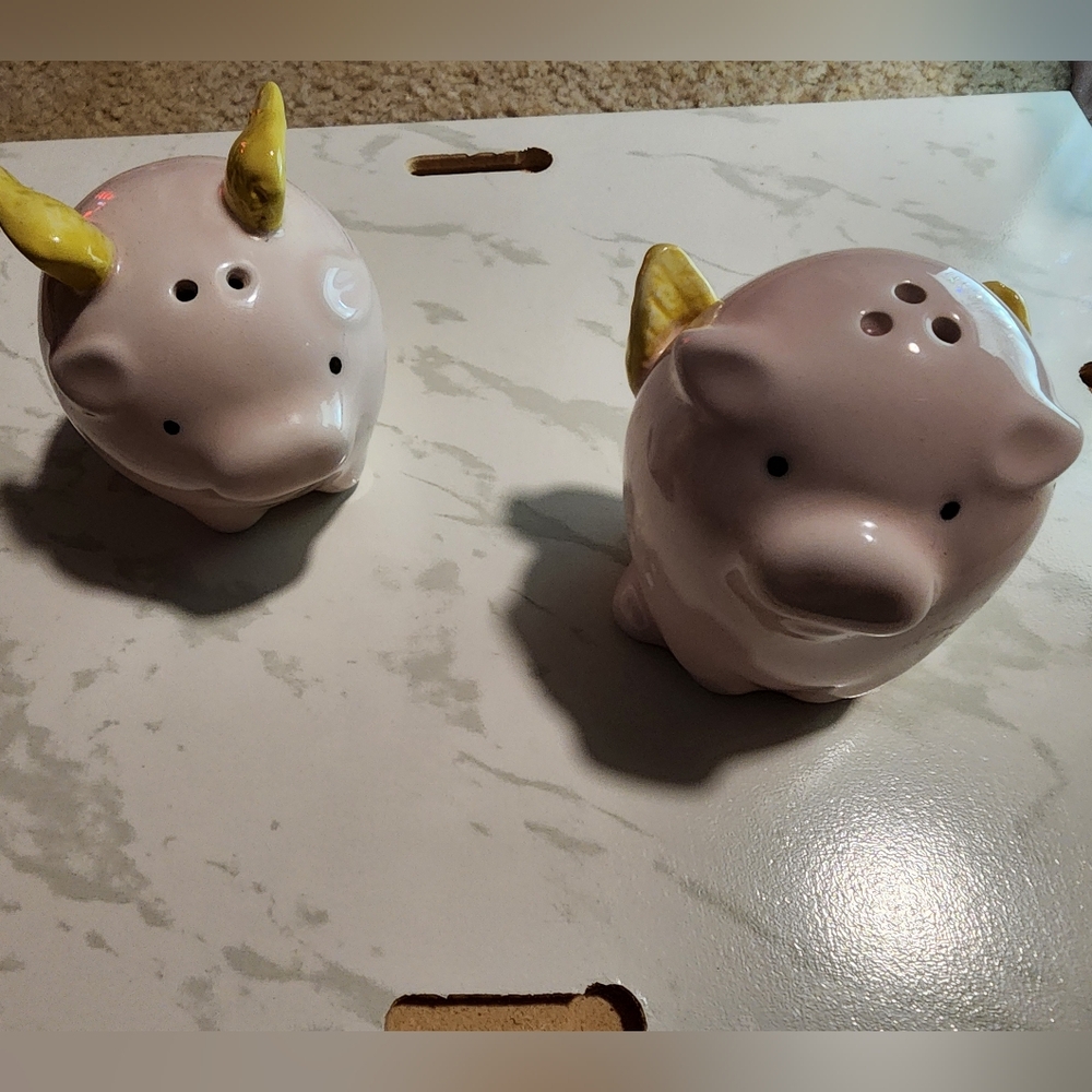 Pink Pig Salt and Pepper Shakers with Yellow Wings